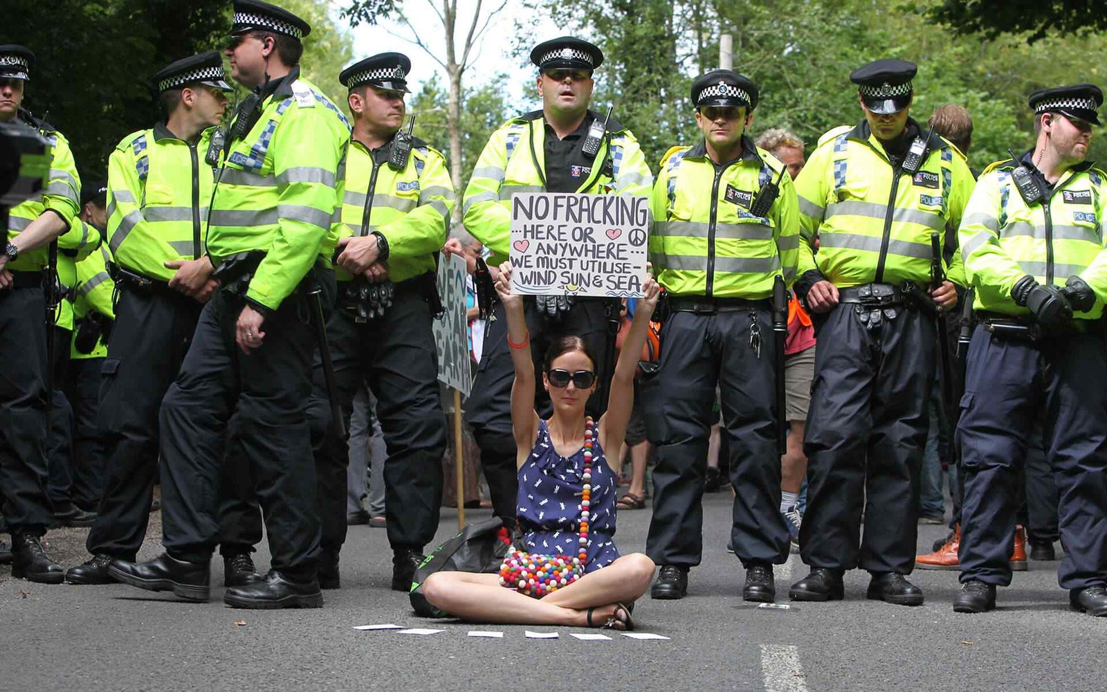 https://openinfocommons.org/wp-content/uploads/2019/03/woman_protest.jpg